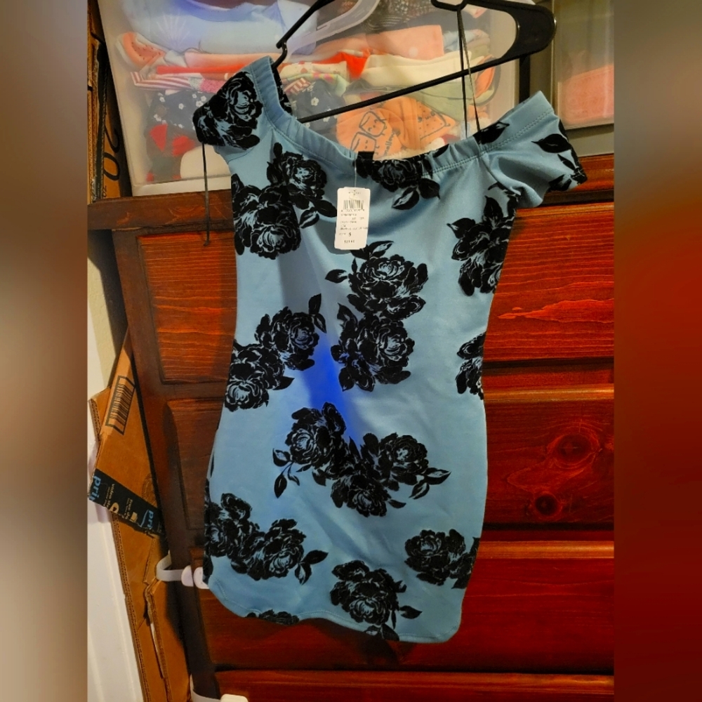 Mini dress